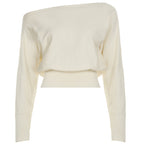 Asymmetrical thumbhole top